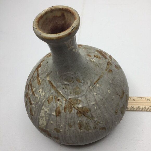 Vintage 1977 Handcrafted Ceramic Pottery Vase Leaf Motif By Jasmin Leaves Brown - Picture 7 of 8